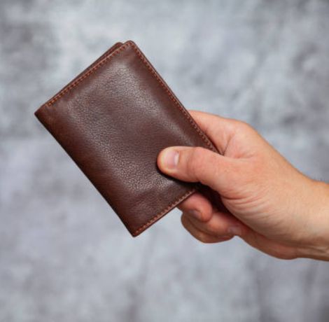 Plazabox.hu – Táskák, Bőröndök Szuper Áron