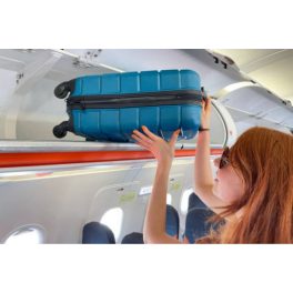 Wizzair bőrönd 55 x 40 x 23 cm Priority