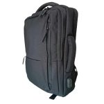 Férfi hátizsák üzleti laptop táska USB kábellel fekete