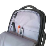 Férfi hátizsák üzleti laptop táska USB kábellel fekete