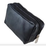 Valódi bőr kulcstartó fekete színben cipzáras