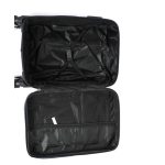 Kézipoggyász bőrönd 40 x 30 x 20 cm xs Wizz méret kivehető kerekekkel fekete