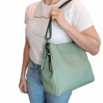 Női válltáska átalakítható zöld Andrea Massi