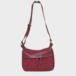 Karen női kézitáska elegáns fekete, prémium rostbőr nagyméretű