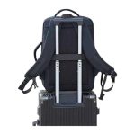 Wizzair hátizsák üzleti 40 x 30 x 20 cm laptoptartós vízlepergetős fekete